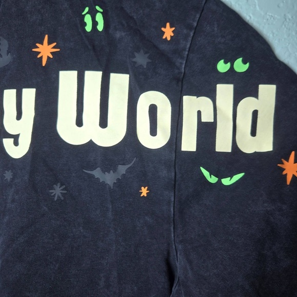 Disney Hocus Pocus Minnie Daisy Clarabelle Sanderson Sisters Glow Sweatshirt S - Picture 9 of 16